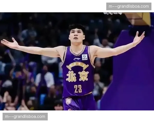 塔克内外兼修场均30+7 广厦外援攻坚能力联盟顶级